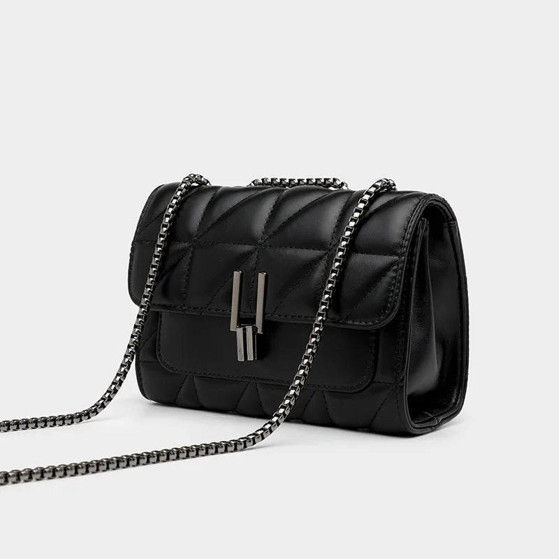 Vittoria Quilted Chain Bag