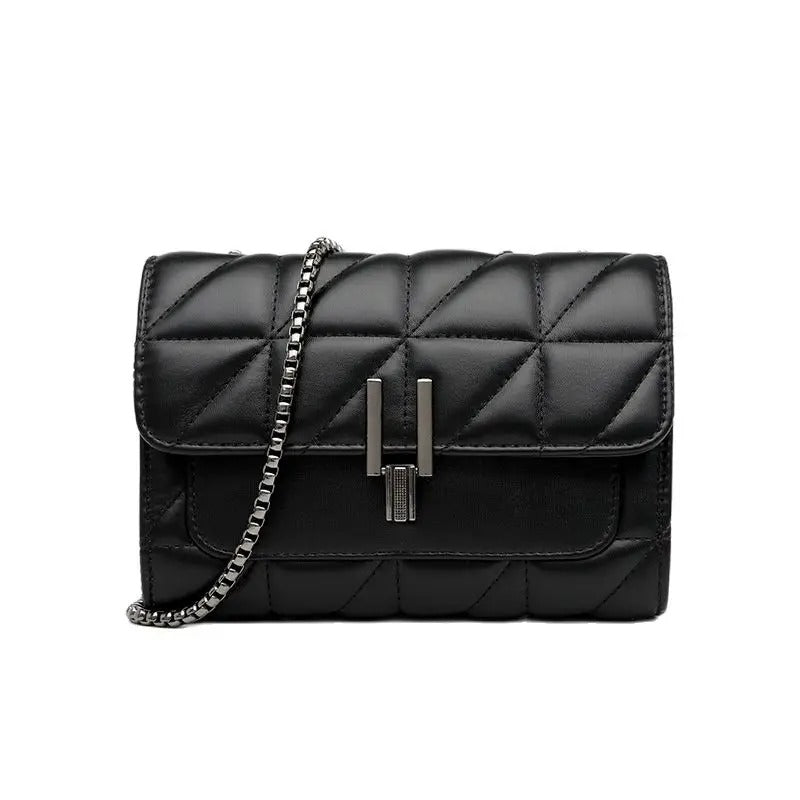 Vittoria Quilted Chain Bag