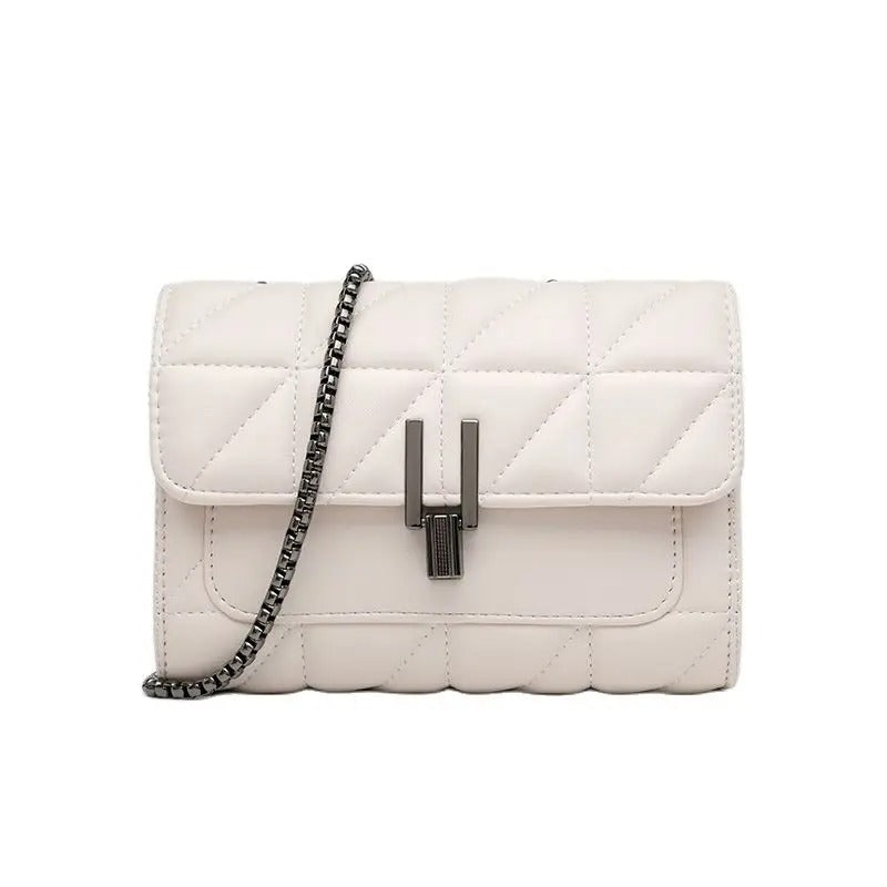 Vittoria Quilted Chain Bag