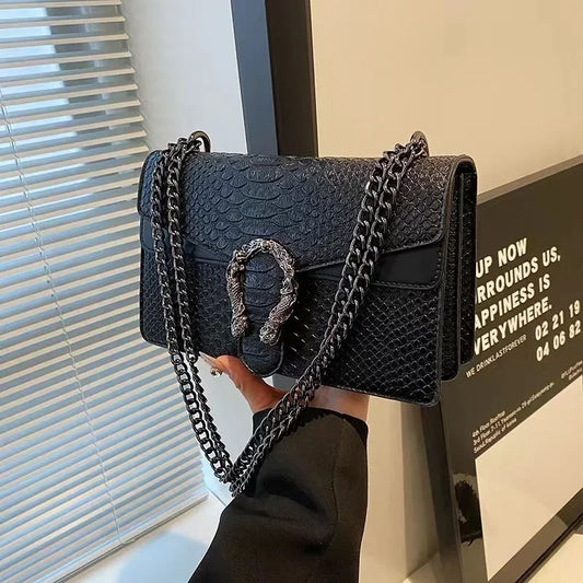 Isabella Prive Chain Bag