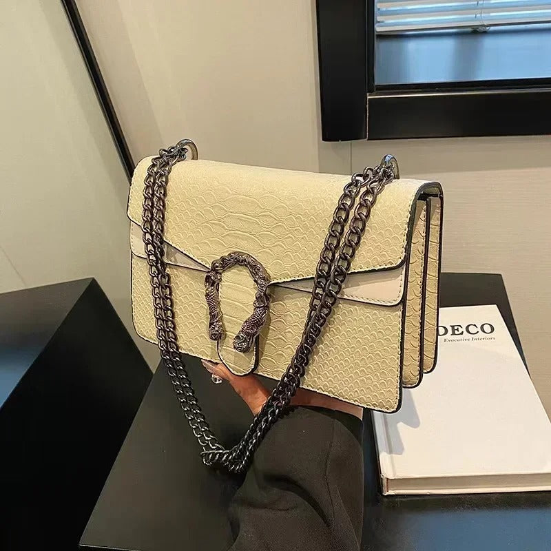 Isabella Prive Chain Bag